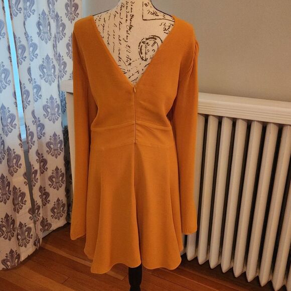 Reformation Delancey Rare Goldenrod Mustard Longsleeve Keyhole Mini Flare Sz 12 - Picture 3 of 13
